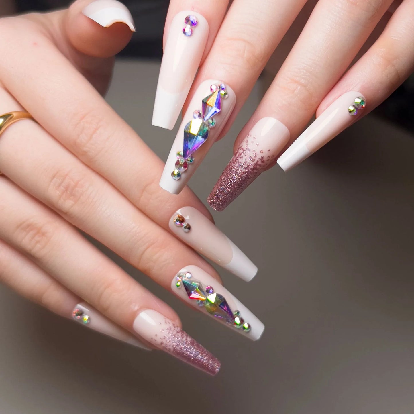 Wholesale 24 Pcs Medium Length Ballerina Art Acrylic Press on Nails Artificial Fingernails Customize Candy False Nails 2788