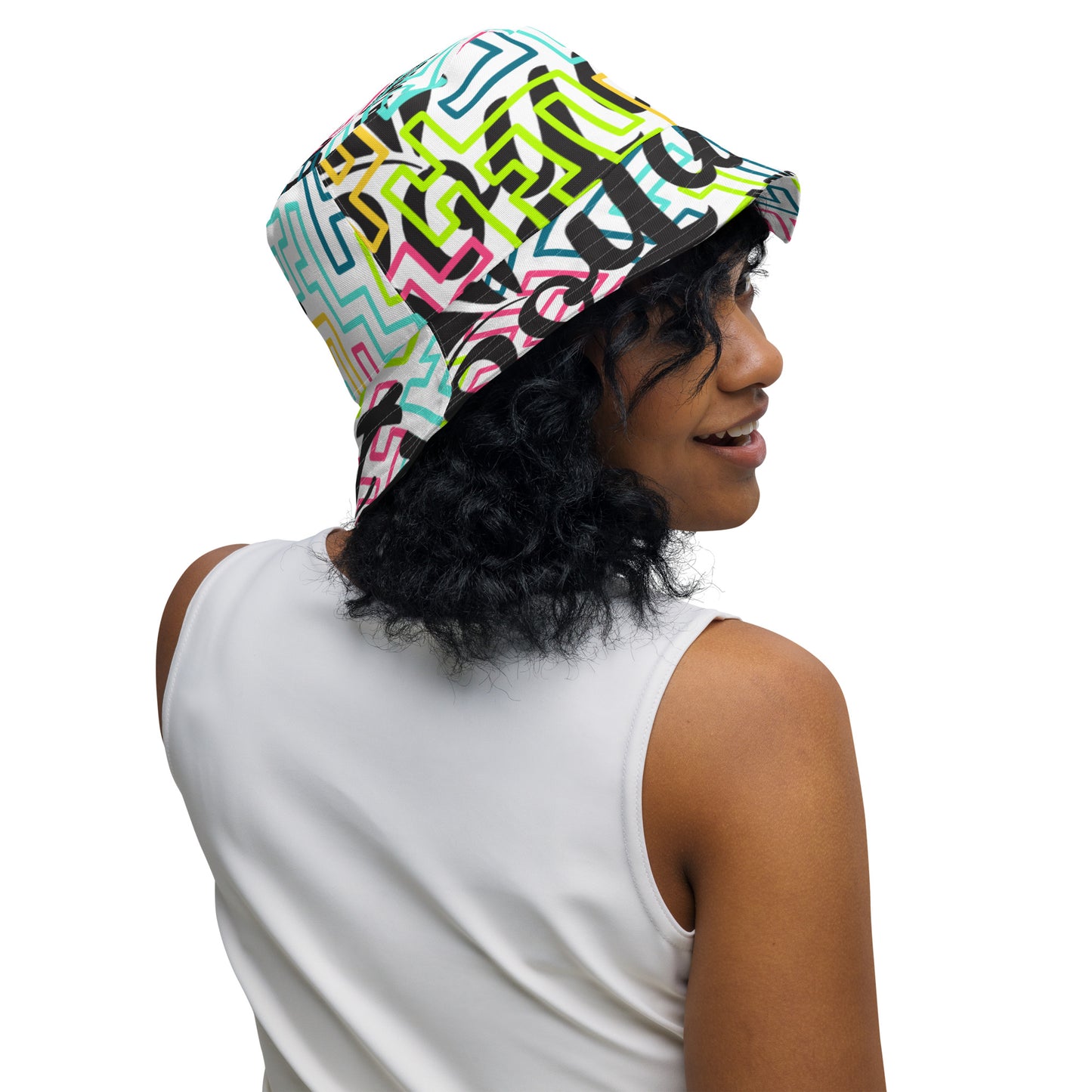 Reversible bucket hat